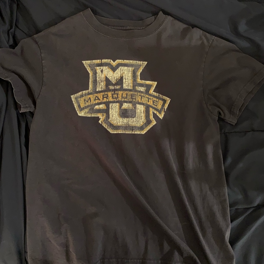 Marquette University Distressed Logo T-Shirt